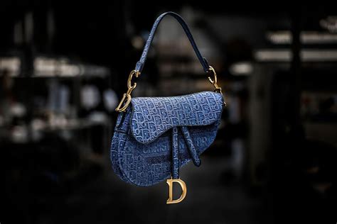 blue saddle dior oblique pochette|dior saddle bag denim.